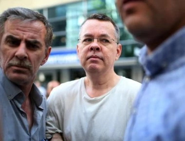 Ο Ρ.Τ.Ερντογάν απέρριψε το αίτημα απελευθέρωσης του πάστορα Μπράνσον αγνοώντας επιδεικτικά τις ΗΠΑ